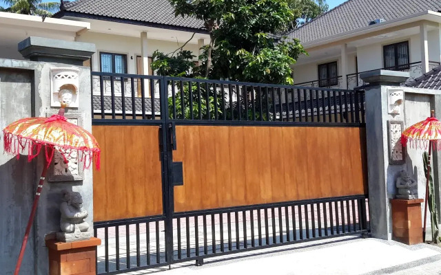 Whiterose Guesthouse