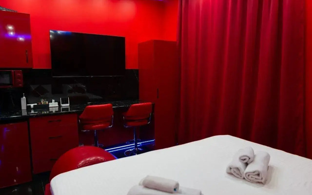 Love Hotel