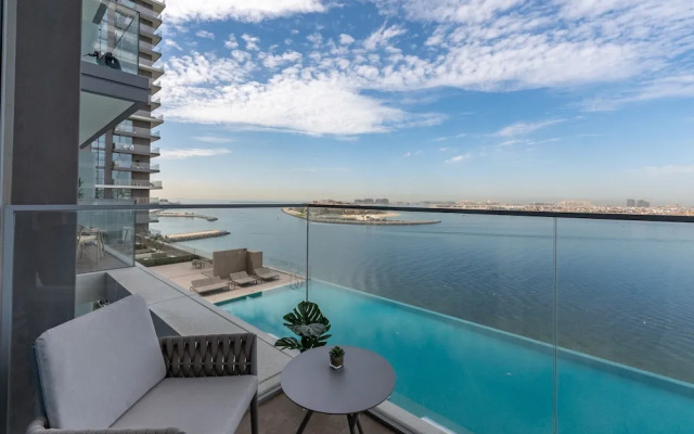 Premium 2BR Emaar Beachfront w Beach Access