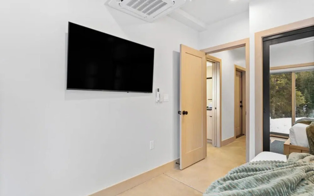 Ina's Way Townhomes, Unit D
