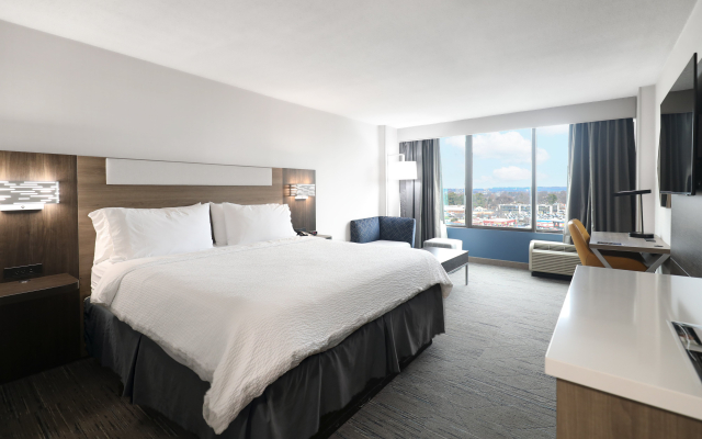 Holiday Inn Express Washington DC SW - Springfield by IHG