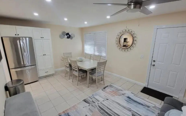 HHI Homes LLC