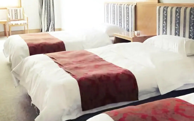 Dali Yilong Binhai Hotel