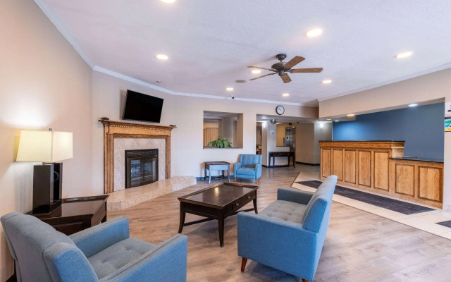 Baymont by Wyndham Kirksville University Area