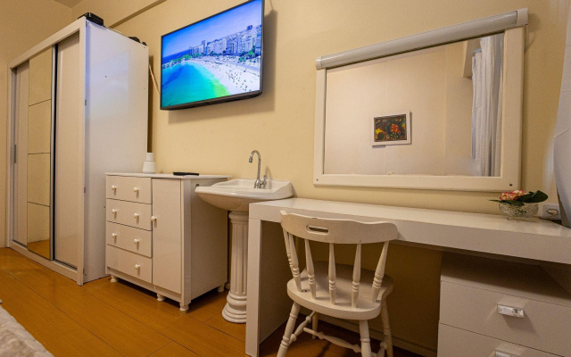 Apartamento Copacabana 200m da praia - wifi grátis - CP5