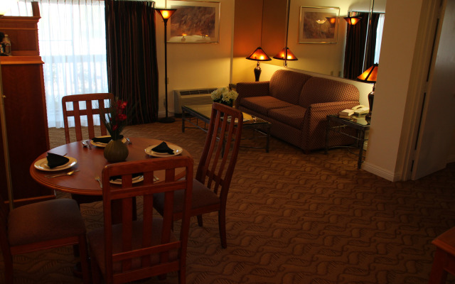Best Western Plus Thousand Oaks Inn