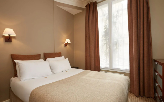 Hotel De Sevres