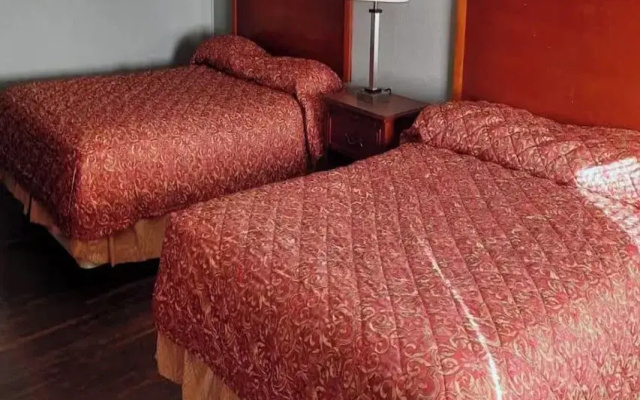 HiWay Inn Express Elk City Route 66