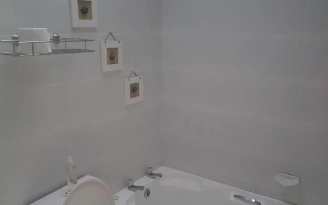 Point Village Beach Apartment