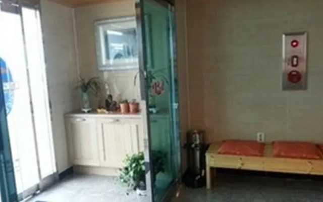 Helios Motel