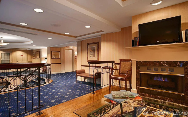West End Washington DC, Tapestry Collection by Hilton