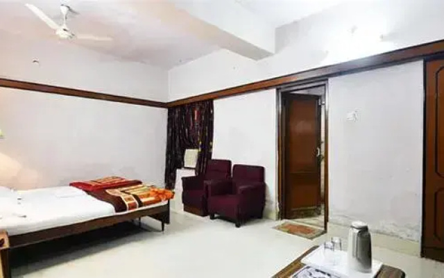 New International Hotel