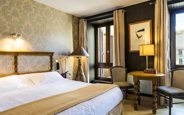 hotel Regis