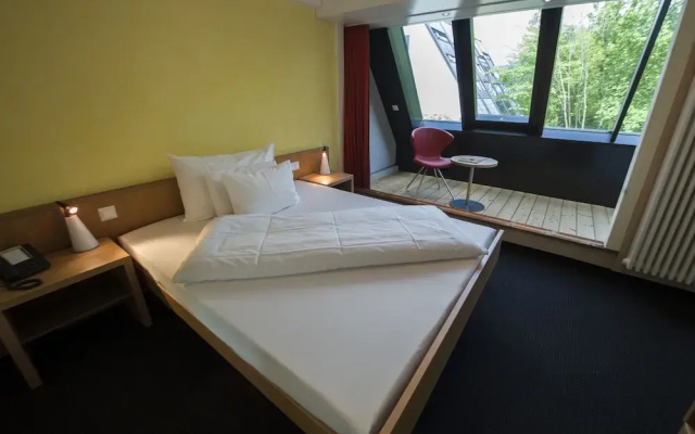 Waldhaus*** Hotel im Deltapark Vitalresort
