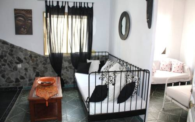 Edus Apartments