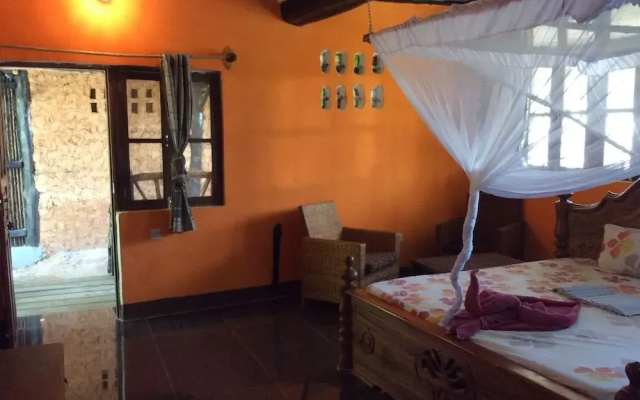Kajibange bar and guesthouse