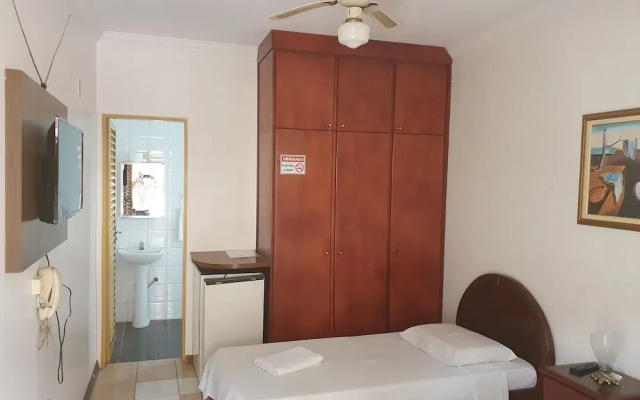 Hotel Santa Mônica Marília