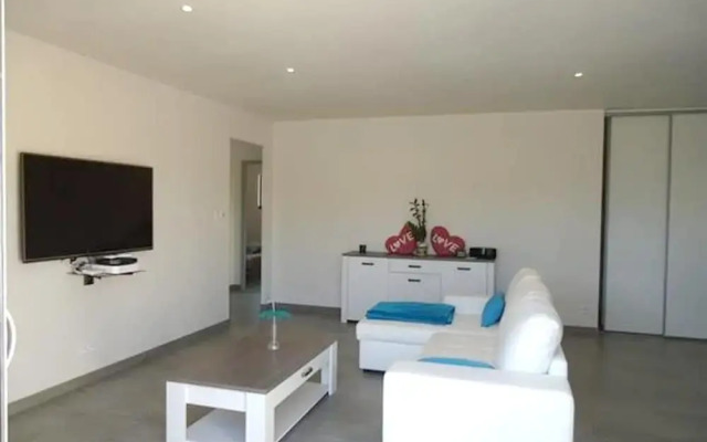 Villa With 3 Bedrooms in Saint-jean-de-monts, With Private Pool, Enclo