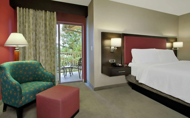 Hilton Garden Inn Sonoma County Airport