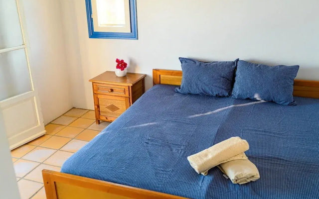Cycladic Bliss - Uncovering Paros Seaview Gem