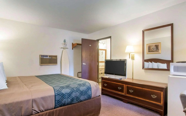 Econo Lodge Saint Albans