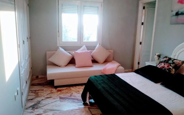 Wish-Suite San Jacinto de Sevilla Apartment