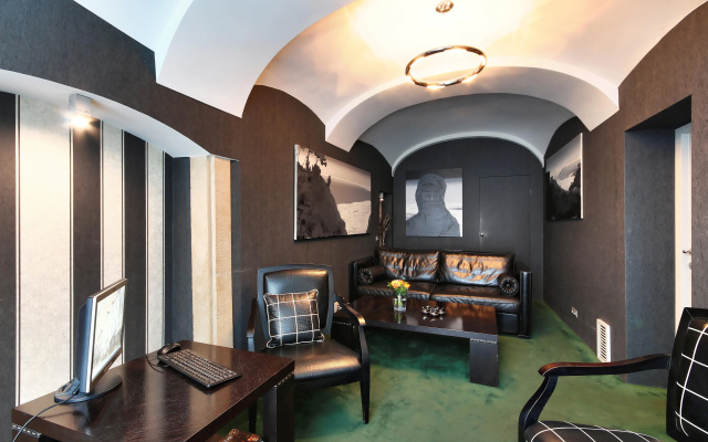 Skaritz Hotel & Residence