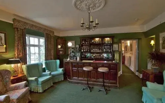 The Crown Hotel