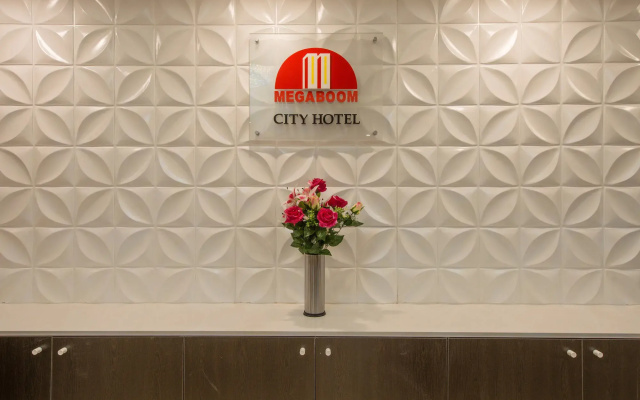 Megaboom City Hotel