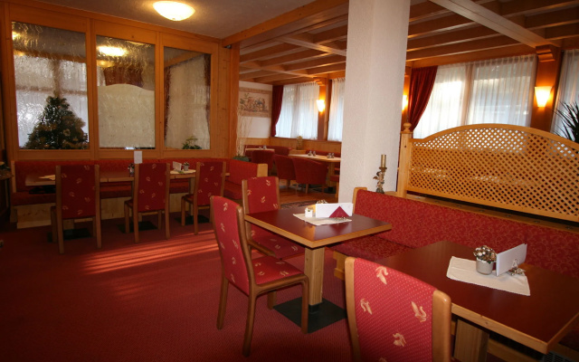 Отель Garni Lago Nembia