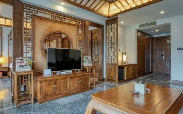 Taijiang Hotel