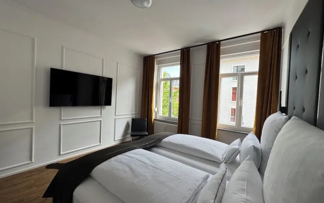 HLH - Luxus Familiensuite mit Terrasse