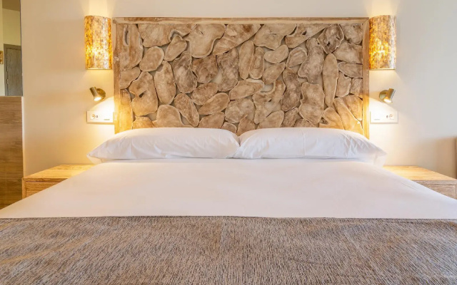 Hotel Zahara Beach by Q Hotels