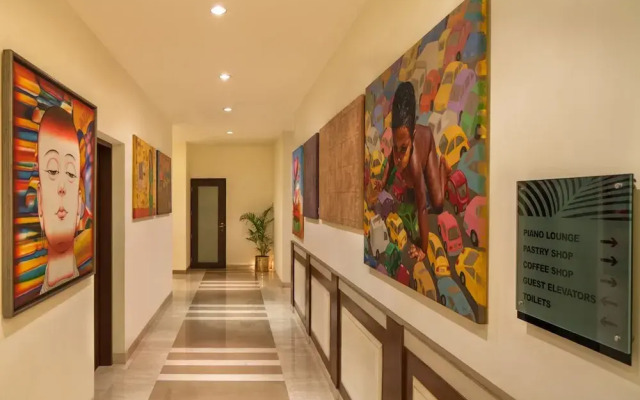 Dlf Club5