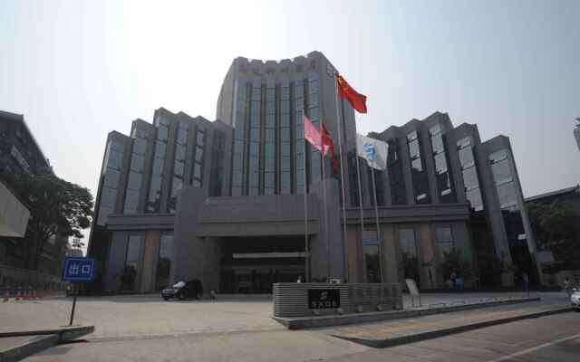 Gaosu Shenzhou Hotel вид на фасад