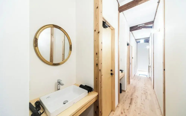 Fukuoka Guesthouse CAMP