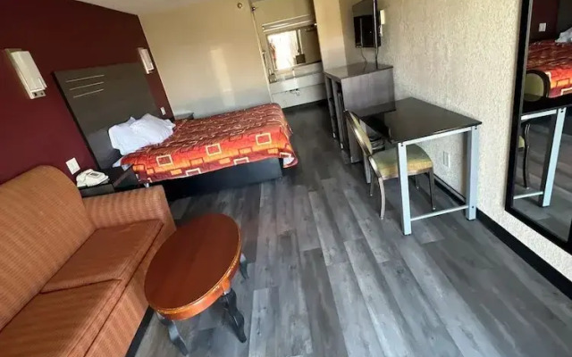 CourtesyStay