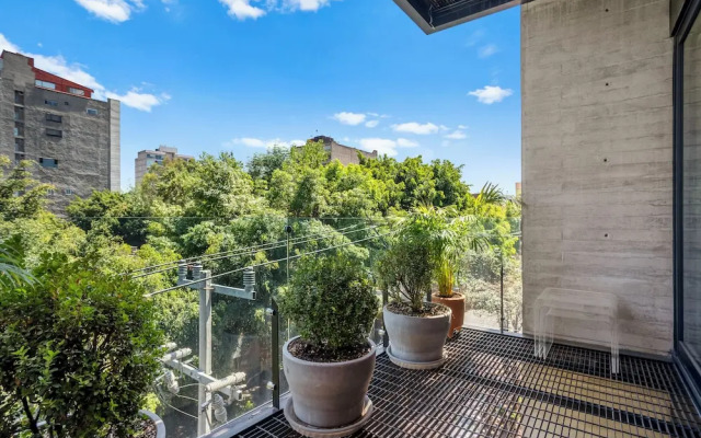23-401 2BR with a Balcony Roma Norte