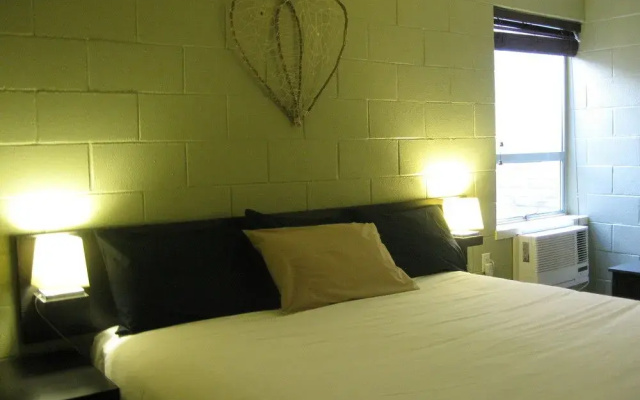 Mountain Hound Inn