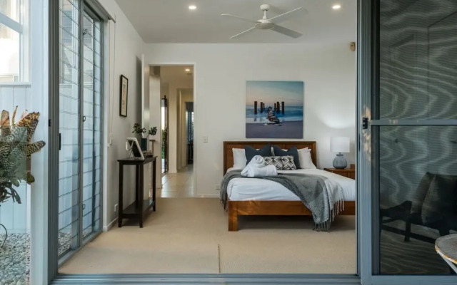 Sunshine Coast White House