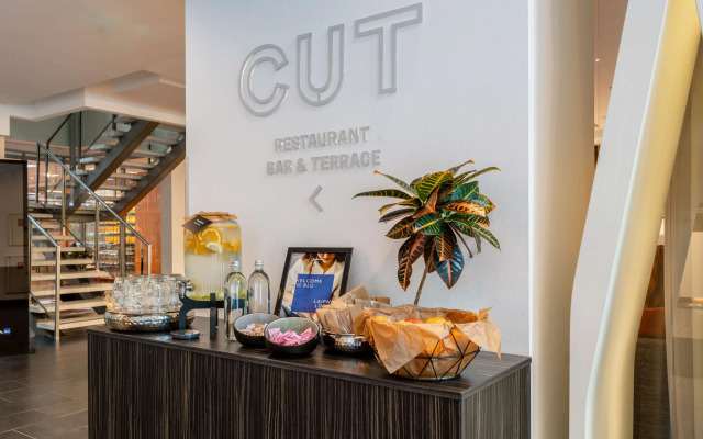 Отель Radisson Blu Elizabete