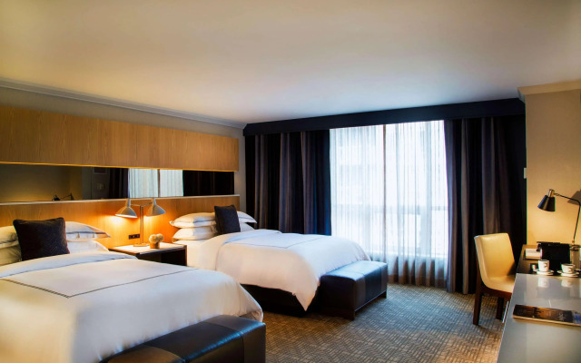 The Yorkville Royal Sonesta Hotel Toronto