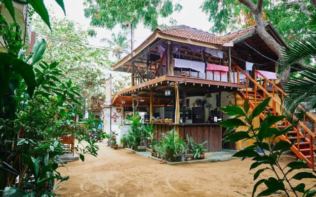Cozy Bay