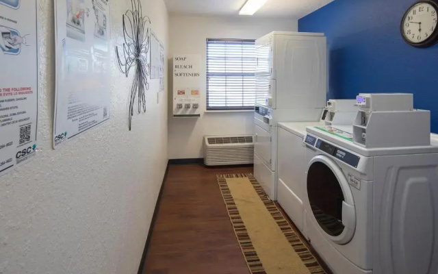 InTown Suites Extended Stay Anderson SC - Clemson University