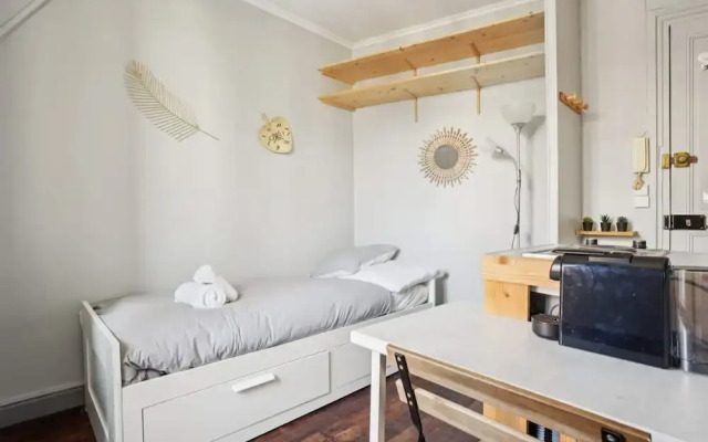 Charming Studio- Balcony in Montmartre- Mobility