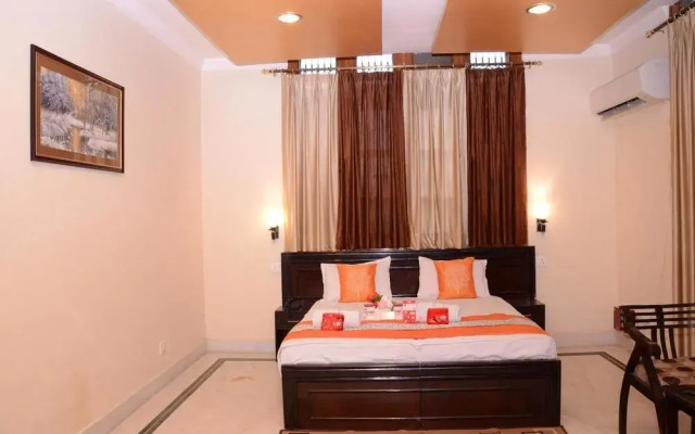 OYO Rooms Near Jaipuria School
