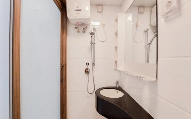 Cozy Living Studio Apartment Sky House Bsd