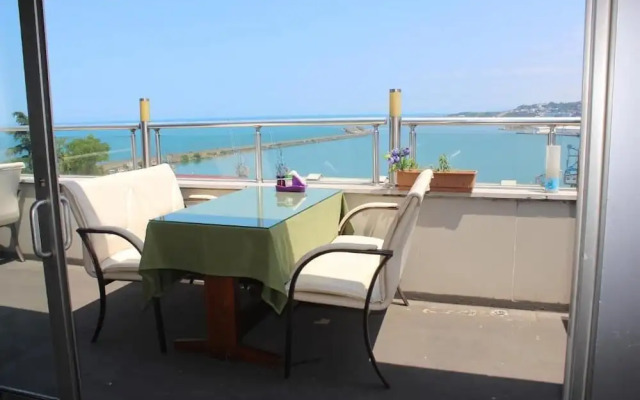 Ganita Life Hotel