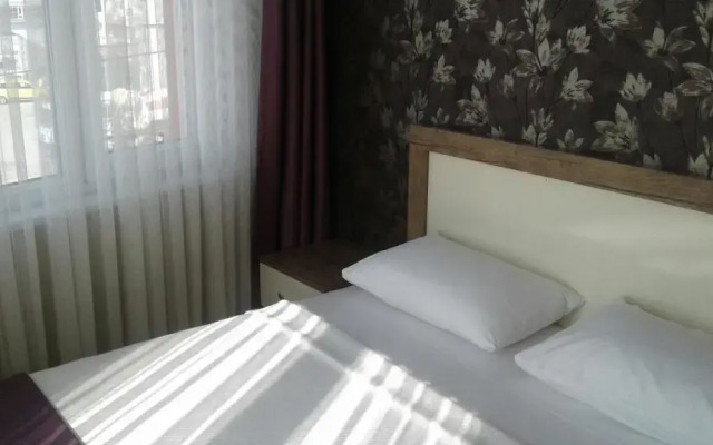 Udi Hotel