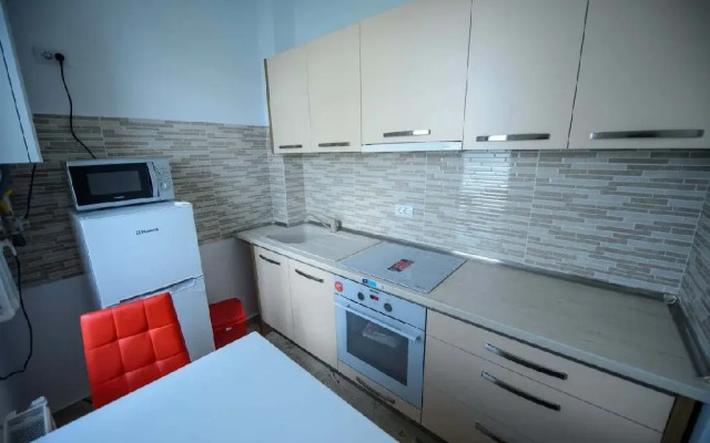 SOLID RESIDENCE MAMAIA cm